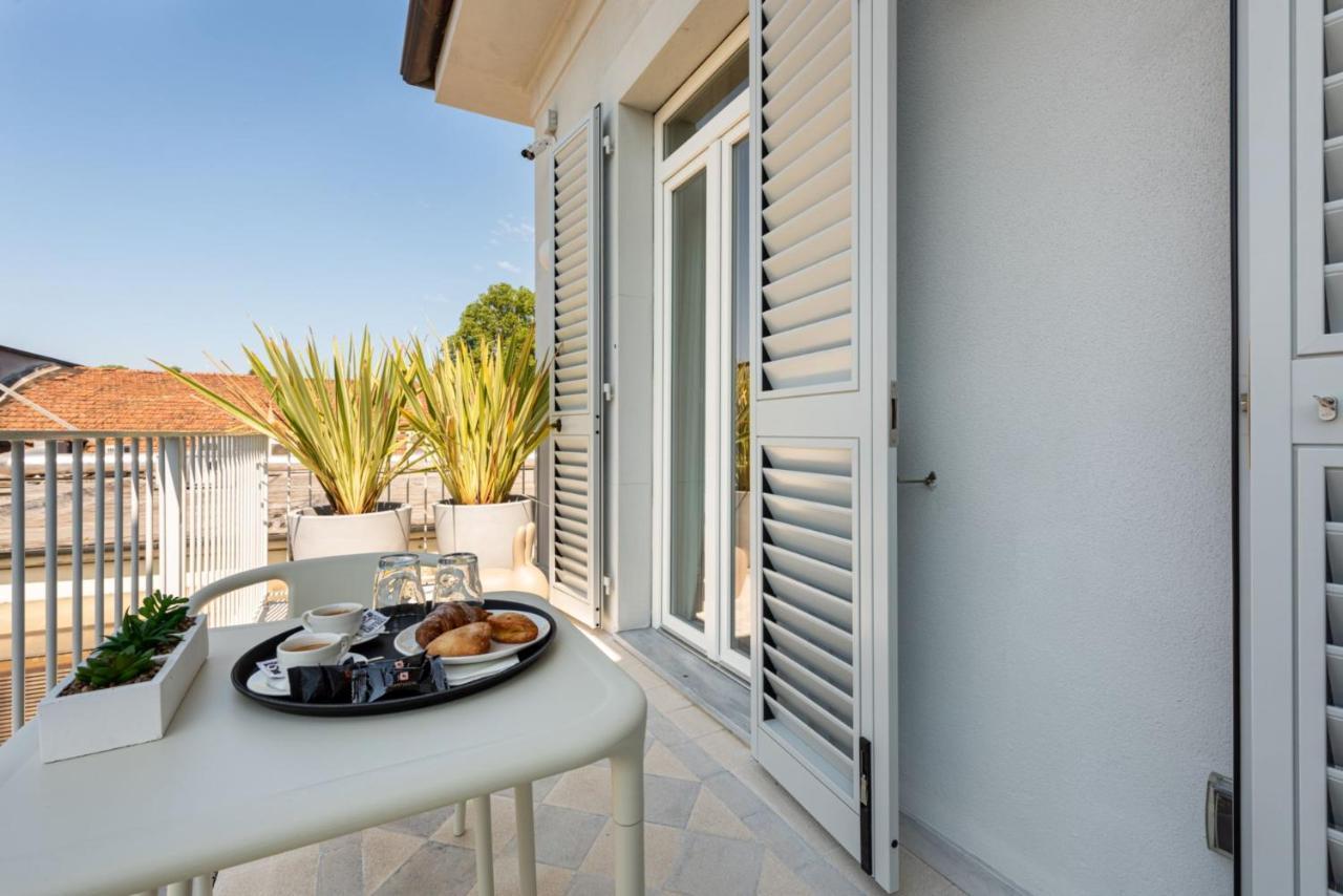 Villa Fedora Luxury Suites Лукка Екстер'єр фото