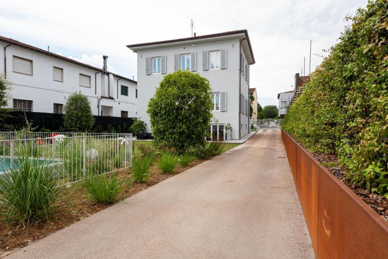 Villa Fedora Luxury Suites Лукка Екстер'єр фото